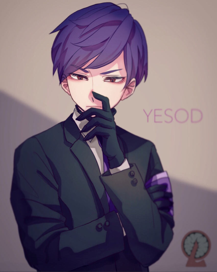 1boy armband black_gloves black_jacket brown_eyes character_name closed_mouth collared_shirt commentary_request gloves hand_on_own_face highres jacket lobotomy_corporation lobotomy_corporation_logo male_focus matsuba_(mtbsbr721) necktie project_moon purple_armband purple_hair purple_necktie shirt short_hair solo upper_body white_shirt yesod_(project_moon)