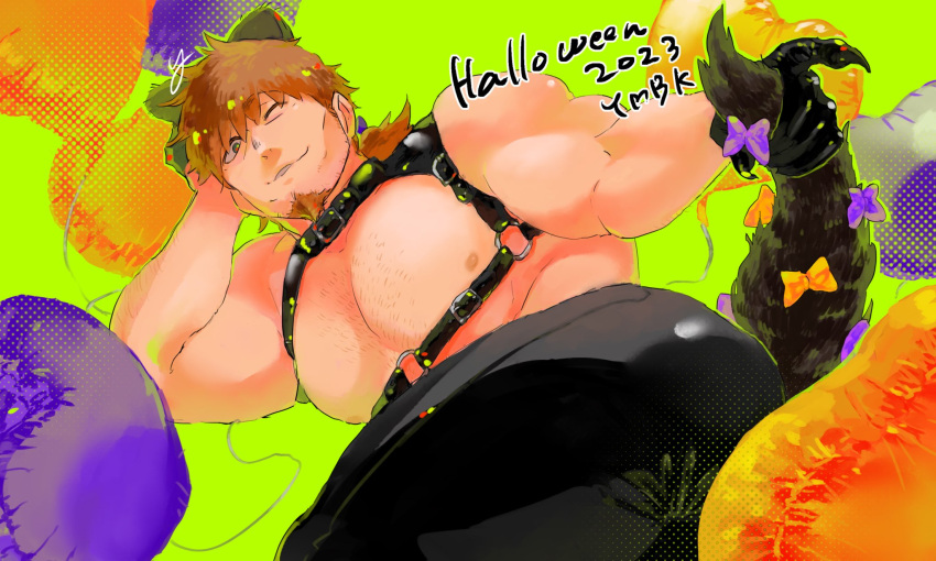 1boy alternate_pectoral_size ass bara bow brown_eyes brown_hair chest_harness come_hither dutch_angle facial_hair fate/grand_order fate_(series) feet_out_of_frame from_above goatee hair_between_eyes halloween_costume harness hector_(fate) highres latex_pants looking_at_viewer male_focus mature_male muscular muscular_male nipples ponytail sanpaku seductive_smile smile solo sparse_chest_hair tail tail_bow tail_ornament thick_eyebrows thick_thighs thighs ymbk_(ymym_oh)