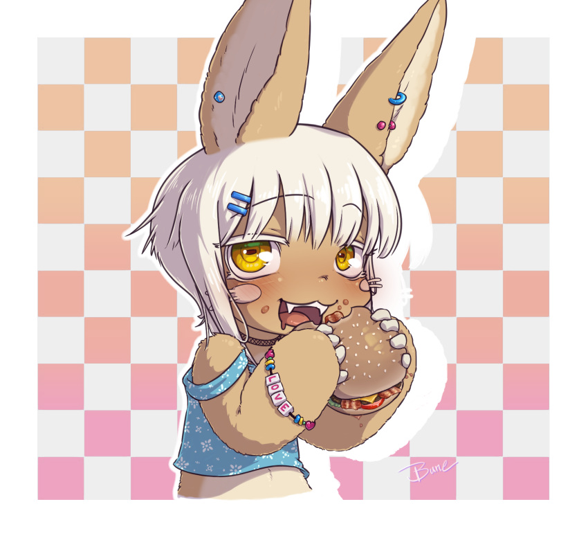 animal_ears bacon blue_shirt blush bracelet brown_fur bune_poster burger ear_piercing eating fangs food food_on_face furry furry_female highres holding holding_food jewelry made_in_abyss nanachi_(made_in_abyss) piercing shirt tomato tomato_slice whiskers white_hair yellow_eyes