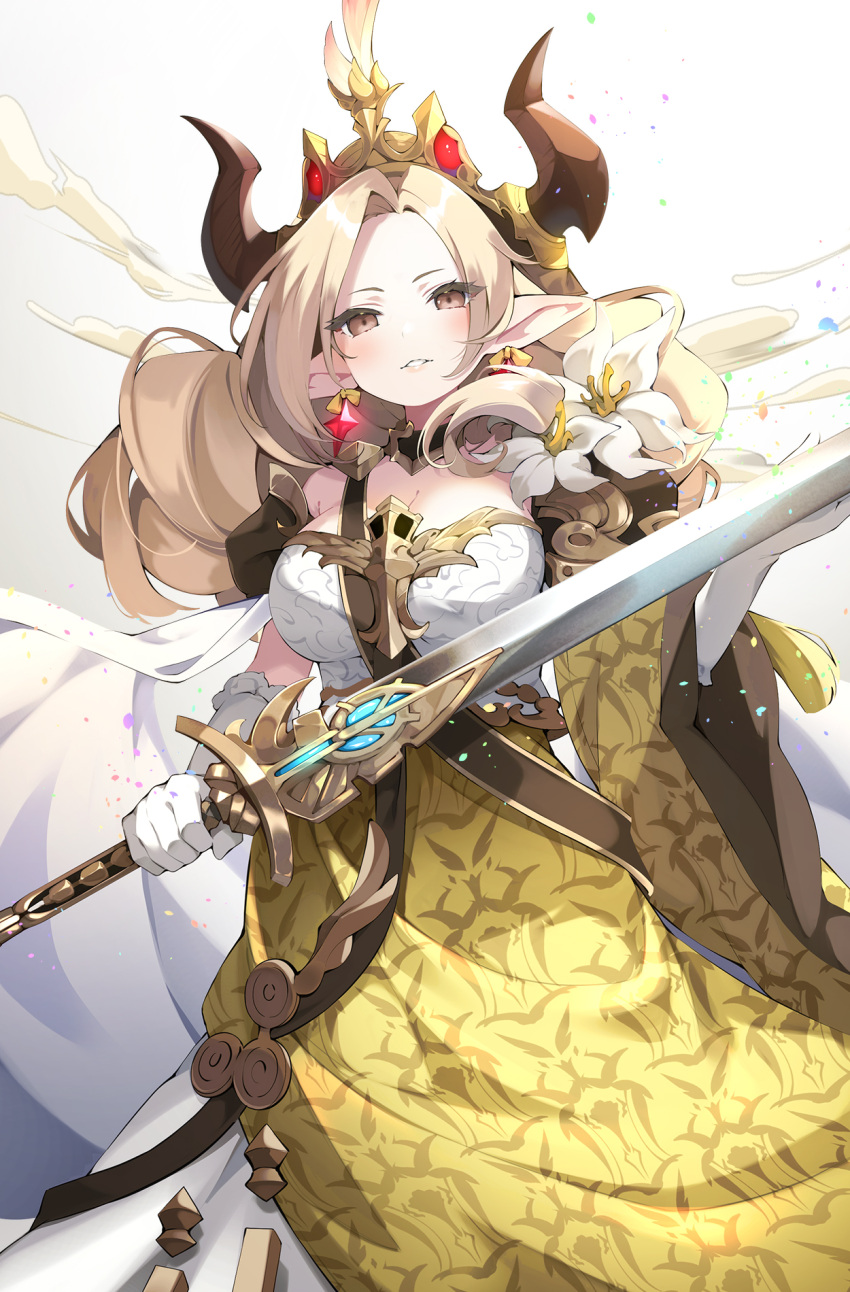 1girl blonde_hair blush breasts brown_eyes cleavage commentary_request crown dress earrings flower forehead frilled_gloves frills gloves gradient_background granblue_fantasy grey_background grin highres holding holding_sword holding_weapon horns jewelry large_breasts long_hair long_sleeves looking_at_viewer maria_theresa_(granblue_fantasy) parted_bangs parted_lips pilokey pointy_ears smile solo sword weapon white_background white_dress white_flower white_gloves wide_sleeves yellow_dress