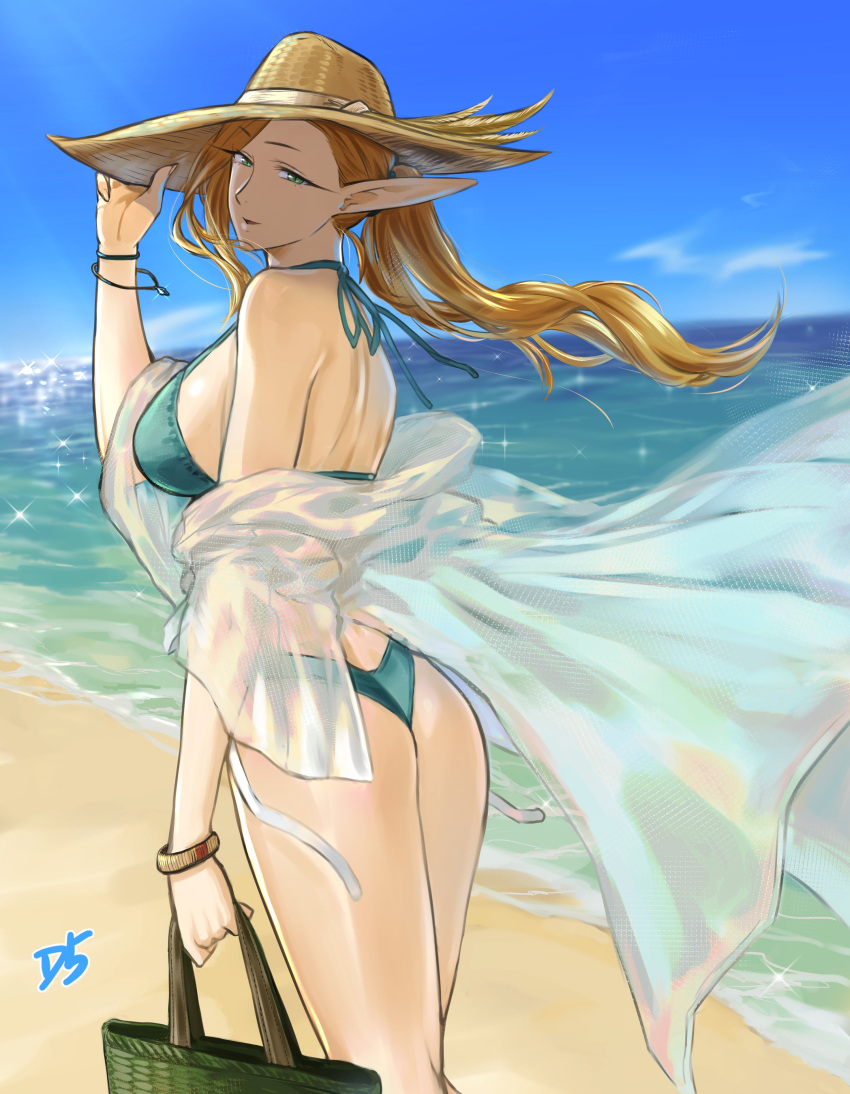 1girl absurdres bag bare_shoulders beach bikini blonde_hair breasts commentary day dinelind_(drill_(emilio)) drill_(emilio) elf from_behind green_bikini green_eyes hand_on_headwear hat highres large_breasts long_hair long_pointy_ears looking_at_viewer looking_back original outdoors parted_lips pointy_ears smile solo sparkle straw_hat swimsuit water