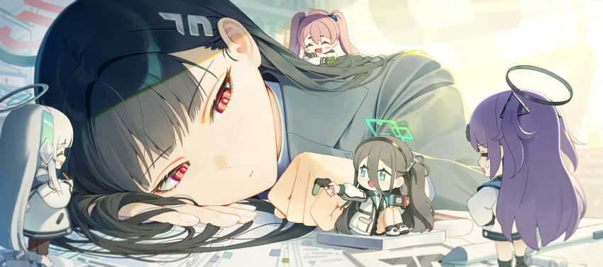 5girls absurdres aris_(blue_archive) black_hair blue_archive blue_eyes blush_stickers bright_pupils closed_eyes fang green_halo grey_hair hair_ornament hairpin halo headphones highres koyuki_(blue_archive) long_hair mechanical_halo mincho mini_person minigirl multiple_girls noa_(blue_archive) open_mouth parted_lips purple_hair red_eyes red_hair red_halo ringed_eyes rio_(blue_archive) skin_fang smile twintails two_side_up white_pupils yuuka_(blue_archive)