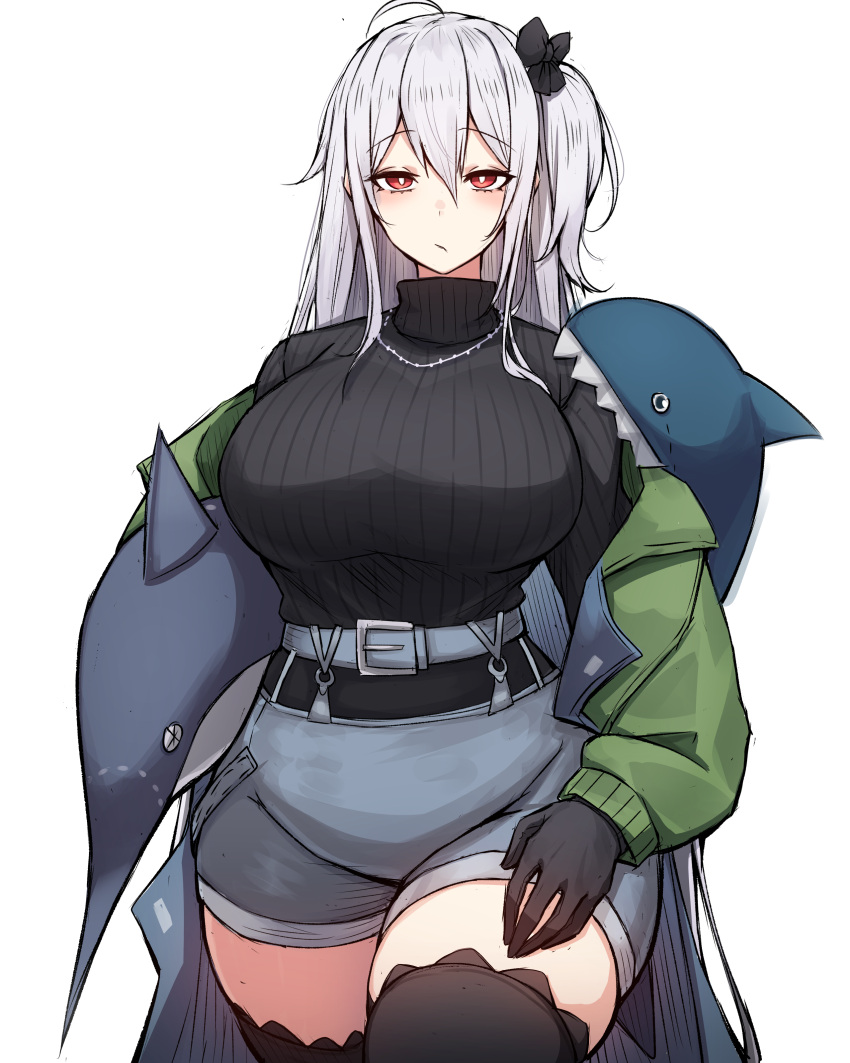 1girl absurdres ahoge arknights asymmetrical_hair belt black_bow black_gloves black_sweater black_thighhighs blush bow breasts closed_mouth commentary cowboy_shot frown gloves green_jacket grey_belt grey_hair grey_shorts hair_between_eyes hair_bow highres holding holding_stuffed_toy jacket jewelry large_breasts long_hair looking_at_viewer necklace off_shoulder official_alternate_costume open_clothes open_jacket red_eyes ribbed_sweater rikuguma short_shorts shorts side_ponytail simple_background skadi_(arknights) skadi_(the_next_afternoon_tea)_(arknights) solo standing stuffed_animal stuffed_shark stuffed_toy sweater thighhighs thighs turtleneck turtleneck_sweater white_background zettai_ryouiki