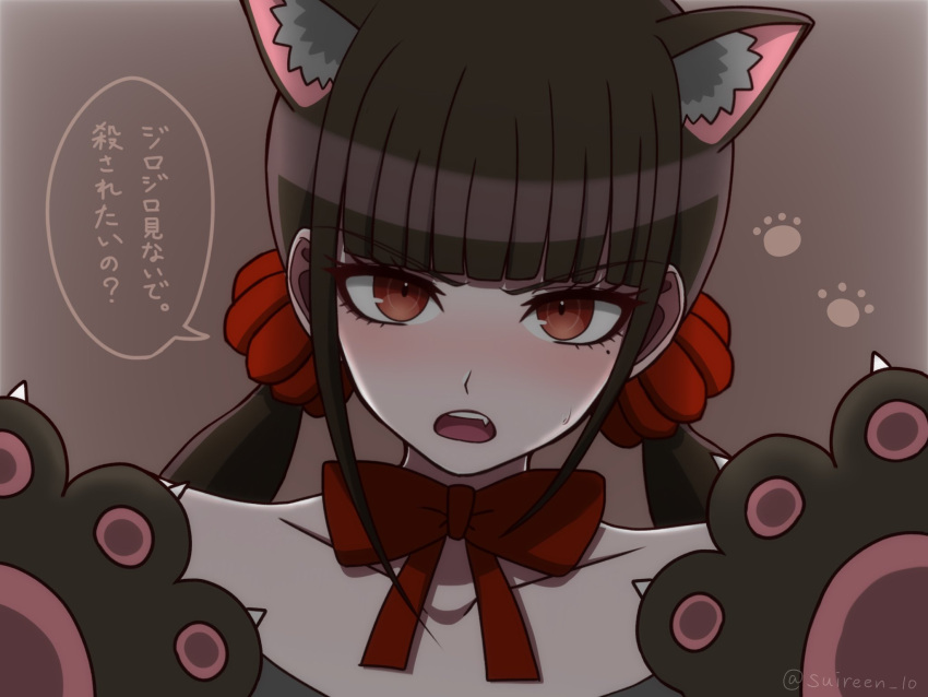 1girl animal_ear_fluff animal_ears artist_name blunt_bangs blush bow bowtie brown_hair cat_ears collarbone d: danganronpa_(series) danganronpa_v3:_killing_harmony fang gradient_background hair_ornament hair_scrunchie hands_up harukawa_maki highres long_hair low_twintails mole mole_under_eye portrait red_bow red_bowtie red_eyes red_scrunchie scrunchie solo speech_bubble suiren_yurei teeth translation_request twintails upper_teeth_only