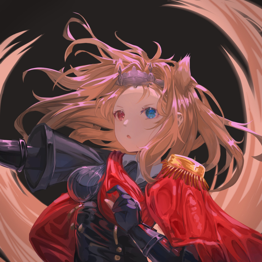 1girl archetto_(arknights) arknights black_background black_gloves black_shirt blue_eyes cape epaulettes gloves heterochromia highres layered_sleeves long_hair long_sleeves orange_hair parted_lips red_cape red_eyes sapphire_(user_603300712) serious shirt short_over_long_sleeves short_sleeves single_epaulette upper_body wide_sleeves