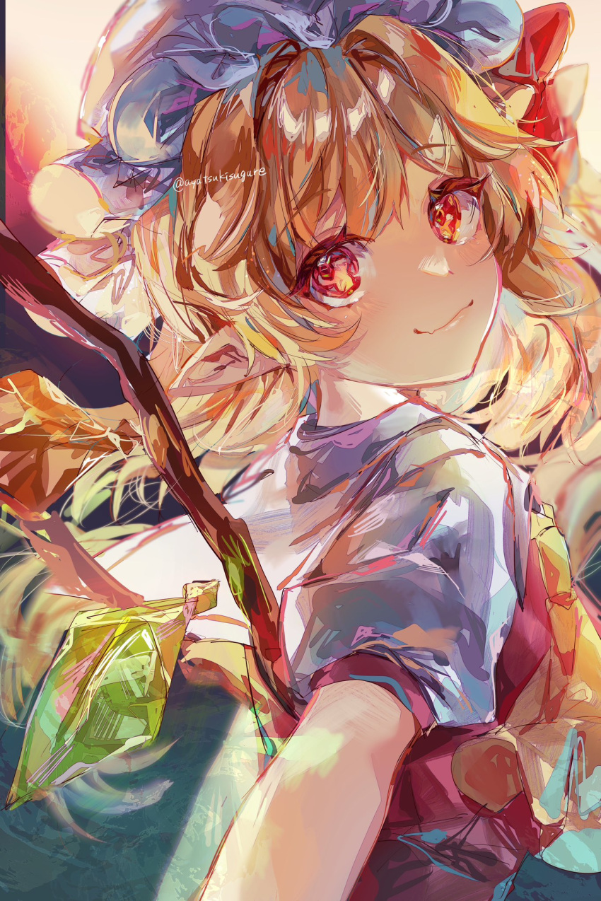 1girl ayatsuki_sugure blonde_hair crystal fang flandre_scarlet from_side hat highres long_hair looking_back mob_cap pointy_ears puffy_short_sleeves puffy_sleeves red_eyes red_vest short_sleeves skin_fang solo touhou upper_body very_long_hair vest wings