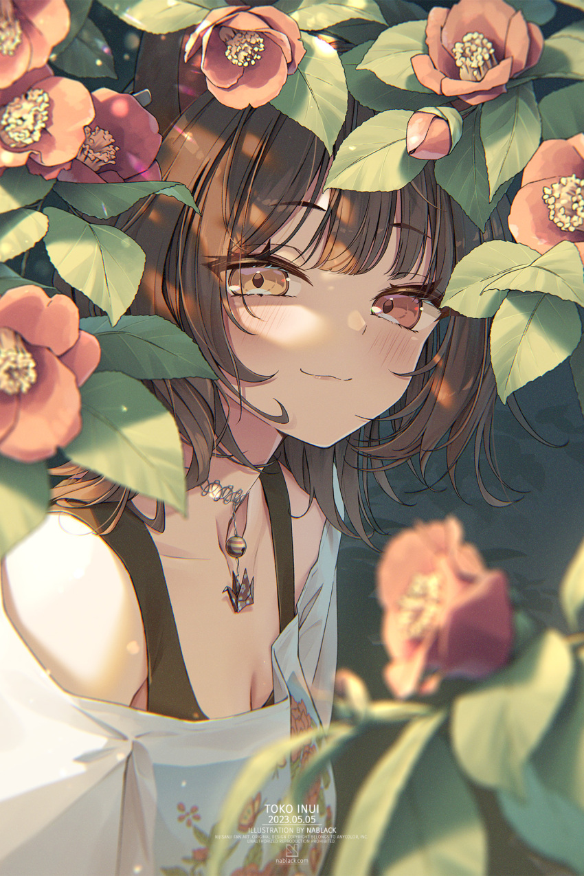 1girl :3 animal_ears artist_name black_tank_top blunt_bangs blush breasts brown_hair character_name cleavage collarbone dappled_sunlight dated dog_ears earrings floral_print flower heterochromia highres inui_toko jewelry kuro-kun_(nablack) looking_at_viewer medium_breasts nijisanji off-shoulder_shirt off_shoulder origami paper_crane red_eyes red_flower shirt sidelocks silver_choker smile solo sunlight tank_top virtual_youtuber white_shirt yellow_eyes