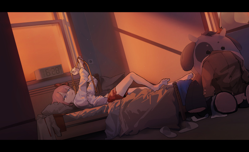 1girl absurdres barefoot bed bed_sheet bedroom blazer blue_eyes bow brown_jacket clock commentary_request digital_clock doki_doki_literature_club dongdong_(0206qwerty) electrical_outlet feet hair_bow highres holding holding_rope horror_(theme) jacket jacket_removed korean_commentary letterboxed lying mixed-language_commentary noose on_back on_bed pajamas pink_hair red_bow red_shorts rope sandals sandals_removed sayori_(doki_doki_literature_club) school_uniform shadow shirt shirt_removed short_hair shorts socks socks_removed solo stuffed_cow stuffed_toy suicide sunset white_shirt white_socks window