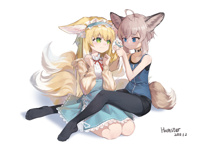 2girls absurdres adjusting_another's_hair ahoge animal_ear_fluff animal_ears arknights black_choker black_pantyhose blonde_hair blue_eyes choker commentary_request fox_ears fox_girl fox_tail green_eyes grey_hair hair_between_eyes hairband highres kitsune kyuubi long_hair long_sleeves looking_at_another multiple_girls multiple_tails official_alternate_costume pantyhose seiza short_hair short_hair_with_long_locks sidelocks simple_background sitting sitting_on_person sleeveless sussurro_(arknights) suzuran_(arknights) suzuran_(spring_praise)_(arknights) tail whitemaus