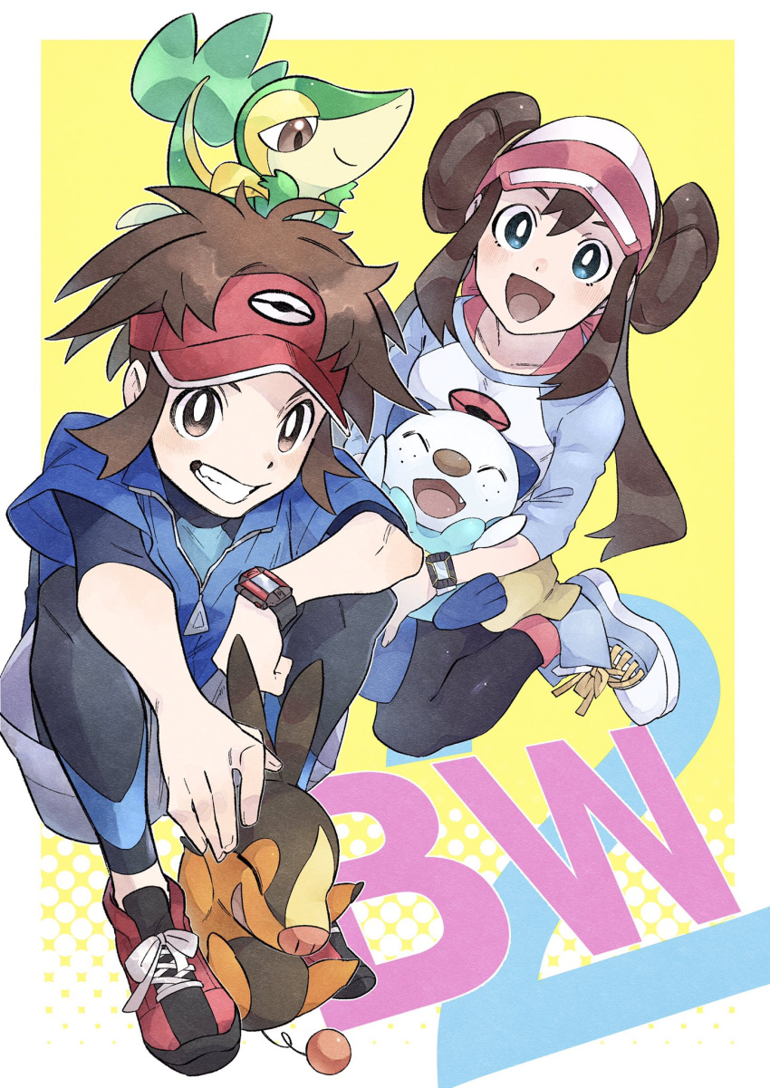 1boy 1girl :d black_pantyhose blue_jacket bodysuit bodysuit_under_clothes bright_pupils brown_eyes commentary_request grin highres holding holding_pokemon jacket nate_(pokemon) open_mouth oshawott pantyhose pkpokopoko3 pokemon pokemon_(creature) pokemon_(game) pokemon_bw2 raglan_sleeves red_headwear rosa_(pokemon) shirt shoes shorts smile sneakers snivy starter_pokemon_trio teeth tepig visor_cap white_headwear white_pupils xtransceiver yellow_shorts zipper_pull_tab