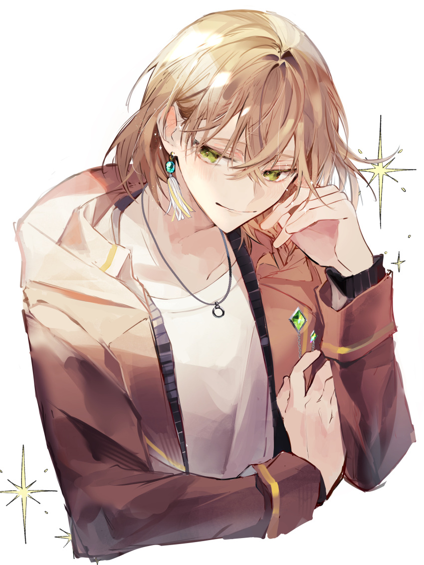 1boy absurdres androgynous brown_jacket closed_mouth collarbone cropped_torso crossed_bangs earrings green_eyes hair_between_eyes hand_on_own_face hand_up highres hood hooded_jacket jacket jewelry layered_clothes light_brown_hair long_bangs long_sleeves mahoutsukai_no_yakusoku male_focus open_clothes open_jacket pendant rutile_flores shirt short_hair sidelocks simple_background smile solo sparkle u-sama_(u_summer0719) white_background white_shirt