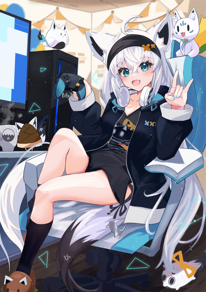 1girl absurdres ahoge animal_ears black_headband black_jacket black_shirt black_socks blue_eyes blue_nails breasts chair computer computer_tower controller fang fox_ears fox_girl fox_shadow_puppet fox_tail game_controller gaming_chair headband headphones headphones_around_neck highres holding holding_controller holding_game_controller hololive jacket looking_at_viewer medium_breasts monitor nail_polish official_alternate_costume oruyanke_(shirakami_fubuki) shirakami_fubuki shirakami_fubuki_(7th_costume) shirt skin_fang smile socks soma443 sukonbu_(shirakami_fubuki) swivel_chair tail virtual_youtuber white_hair