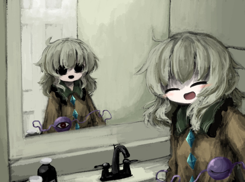 1girl ^_^ bathroom blush closed_eyes crystal different_reflection empty_eyes frilled_sailor_collar frills green_sailor_collar heripantomorrow horror_(theme) indoors komeiji_koishi looking_at_another mirror reflection sailor_collar shirt smile third_eye touhou upper_body yellow_shirt