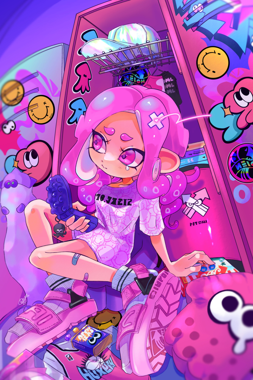 1girl absurdres bandaid bandaid_on_leg baseball_cap closed_mouth commentary eyelashes full_body graffiti hat highres holding holding_phone locker long_hair octoling octoling_girl payayo884 phone pink_eyes pink_footwear pink_hair pink_shirt sandals shirt single_bare_shoulder sitting socks solo splatoon_(series) splatoon_3 symbol-only_commentary tears tentacle_hair thick_eyebrows unworn_headwear white_socks