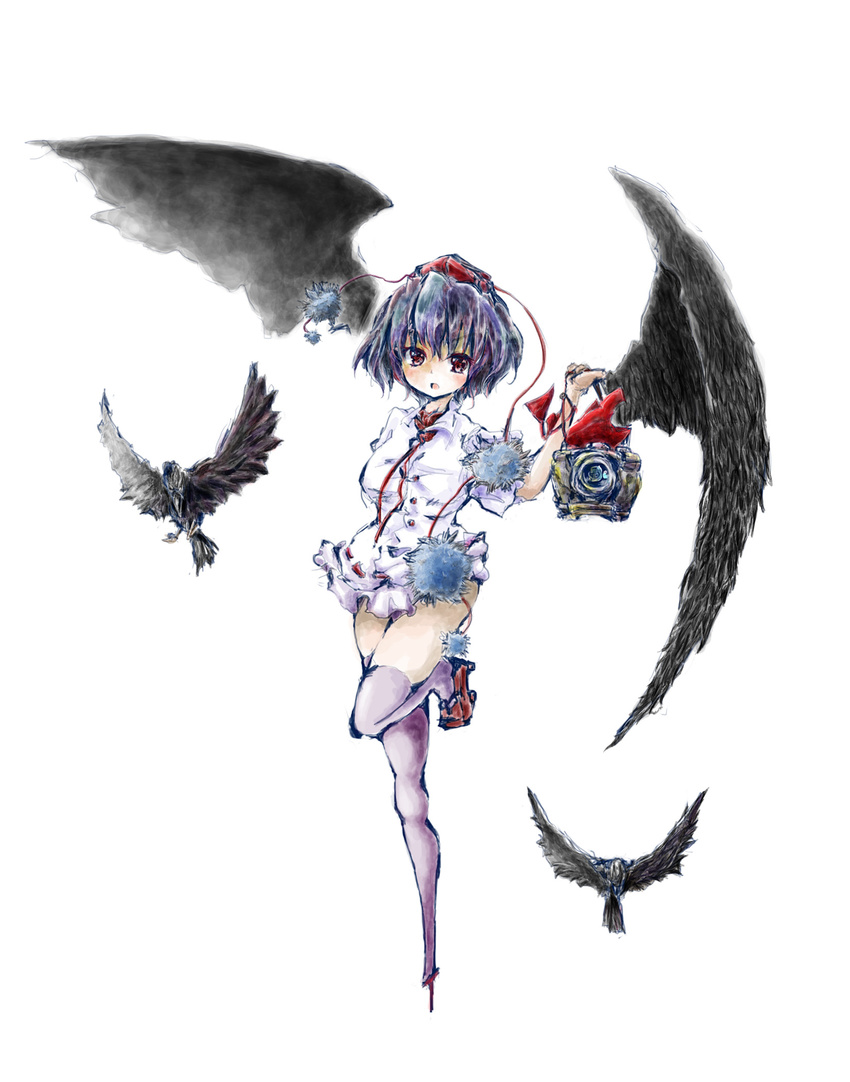 bird black_hair black_wings camera crow expressionless full_body geta hat highres looking_at_viewer nanashii_(soregasisan) open_mouth red_eyes shameimaru_aya short_hair simple_background solo standing standing_on_one_leg tengu-geta thighhighs tokin_hat touhou wings zettai_ryouiki