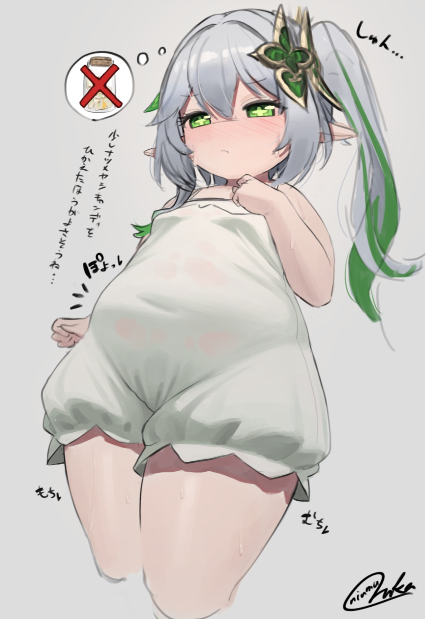 +_+ 1girl blush breasts closed_mouth commentary_request cowboy_shot cropped_legs dress genshin_impact green_eyes green_hair grey_background grey_hair hair_between_eyes hair_ornament highres long_hair multicolored_hair nahida_(genshin_impact) no_nose notice_lines oruka_(kamituki0827) plump pointy_ears side_ponytail signature simple_background sleeveless small_breasts solo sweat thick_thighs thighs thought_bubble translation_request two-tone_hair white_dress
