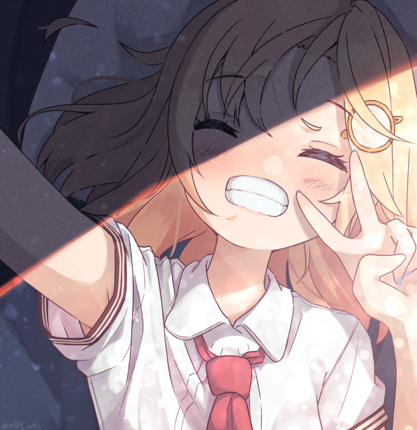 1girl blonde_hair blue_nails closed_eyes commentary grin highres hololive hololive_english kiirokuma loose_necktie lying necktie on_back pillow red_necktie selfie shade smile solo v virtual_youtuber watson_amelia