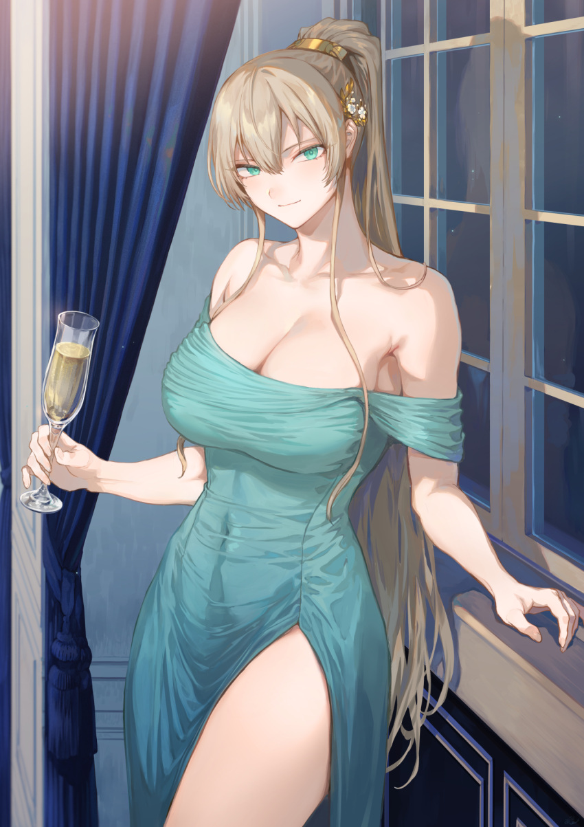 1girl alcohol bare_shoulders blonde_hair breasts cleavage closed_mouth collarbone covered_navel cup dress green_dress green_eyes hair_ornament highres holding holding_cup indoors large_breasts long_hair looking_at_viewer mashuu_(neko_no_oyashiro) night off_shoulder original ponytail smile solo sonia_(hijiri_kishi_sonia-san) thighs window