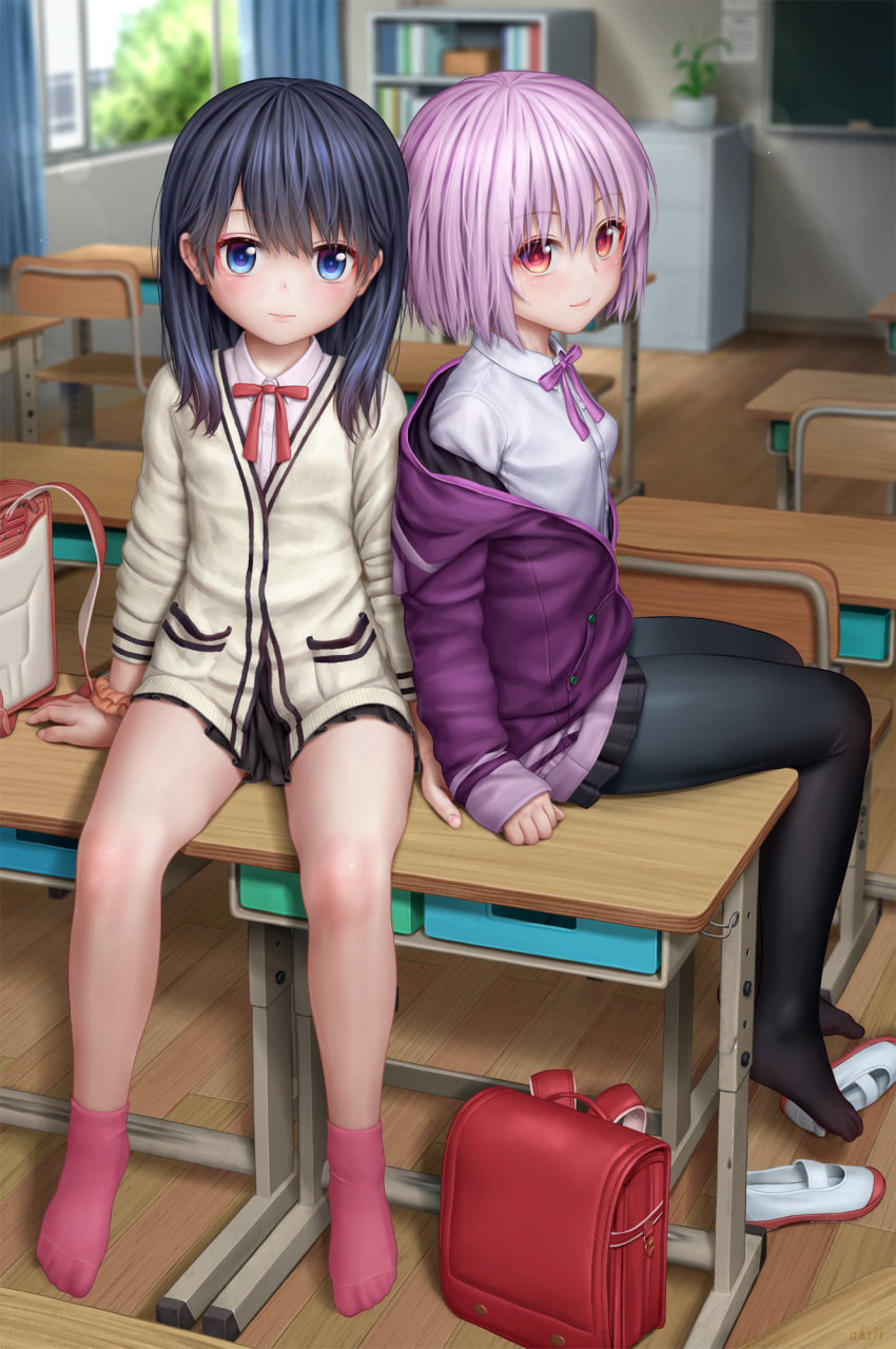 aki99 pantyhose seifuku shinjou_akane ssss.gridman sweater takarada_rikka