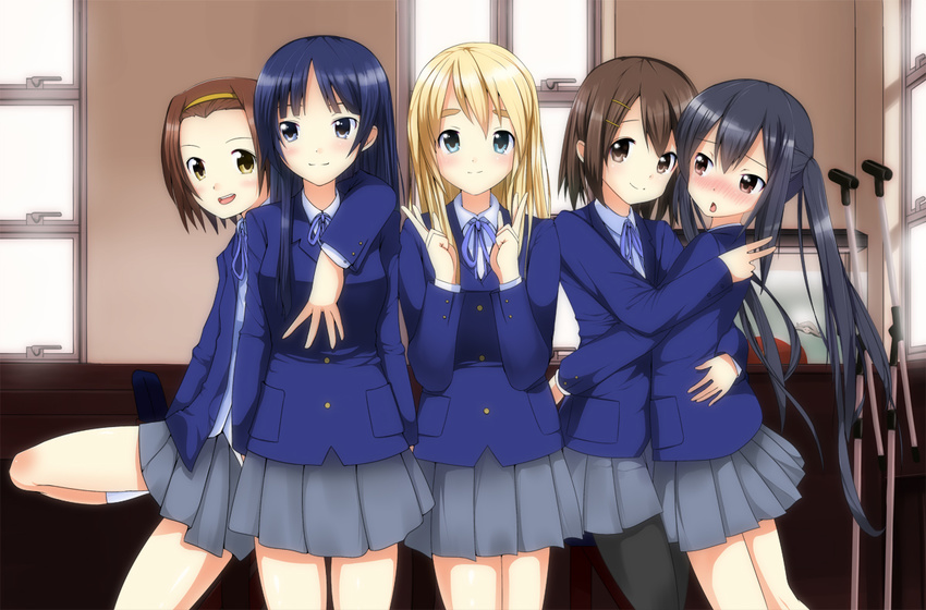 akiyama_mio bad_id bad_pixiv_id black_eyes black_hair blonde_hair blue_eyes blush brown_eyes brown_hair hirasawa_yui hug k-on! kotobuki_tsumugi long_hair masamuuu multiple_girls nakano_azusa pantyhose school_uniform short_hair tainaka_ritsu twintails