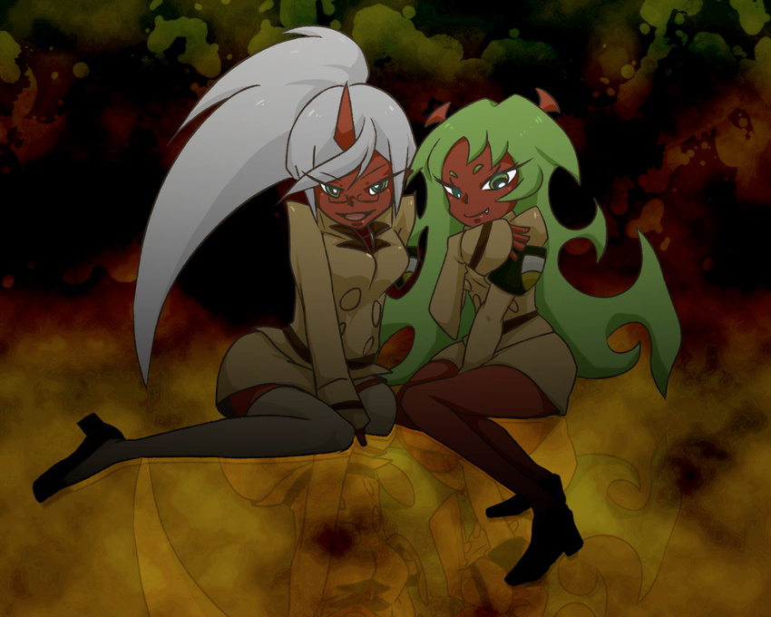 demon_girl glasses horns kneesocks_(character) kneesocks_(psg) panty_&amp;_stocking_with_garterbelt red_skin scanty scanty_(psg) smile