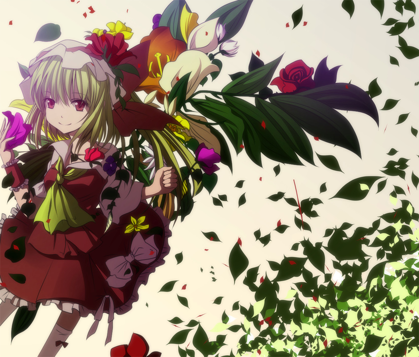 alternate_wings ascot bad_id bad_pixiv_id blonde_hair bow colorized flandre_scarlet flower hat leaf red_eyes s-syogo short_hair smile solo suzuchi1218 touhou wings wrist_cuffs