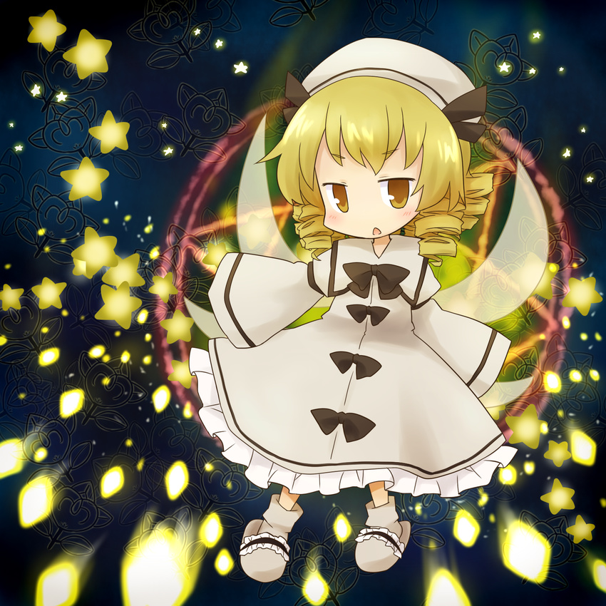 blonde_hair chibi danmaku dress hat highres luna_child solo touhou white_dress yamabuki_(yusuraume) yellow_eyes