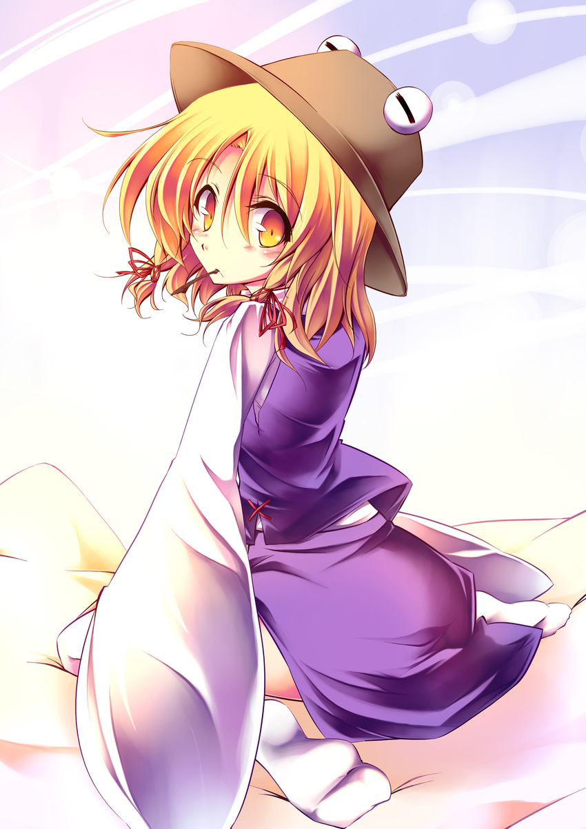 absurdres amano_chiharu blonde_hair eyelashes food hair_between_eyes hair_ribbon hat highres kneeling long_sleeves looking_at_viewer looking_back moriya_suwako pocky pyonta red_ribbon ribbon short_hair socks solo touhou wide_sleeves yellow_eyes