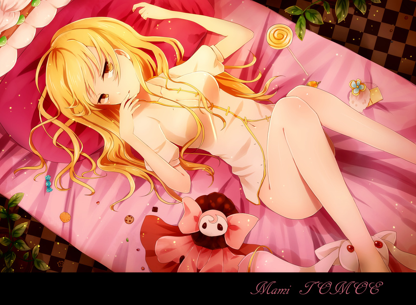 bed blonde_hair candy charlotte doll kurone_roku kyuubee lollipop long_hair mahou_shoujo_madoka_magica phone tomoe_mami