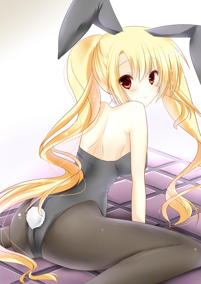 amane_ruri animal_ears ass blonde_hair bunny_ears bunny_tail bunnysuit detached_collar highres long_hair looking_back md5_mismatch original pantyhose red_eyes sitting solo tail twintails wariza wrist_cuffs