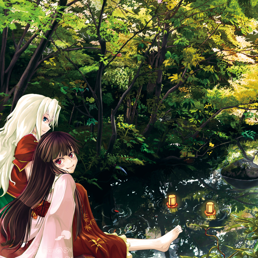 back barefoot black_hair blue_eyes blush dacho dress feet forest highres houraisan_kaguya lantern leaf long_hair multiple_girls nature no_hat no_headwear red_eyes silver_hair sitting skirt smile touhou tree water yagokoro_eirin