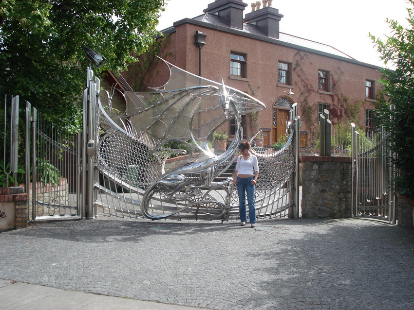 amazing bourgeoise dragon dutch feral gate hi_res human mammal metal photo real sculpture