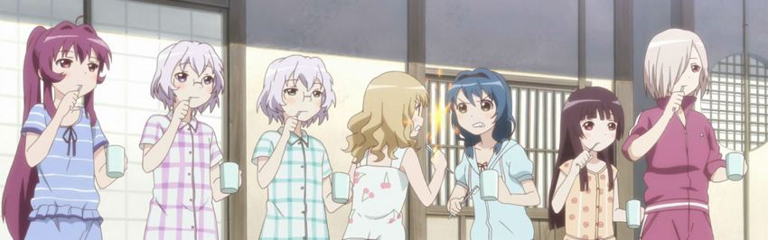 furutani_himawari ikeda_chitose ikeda_chizuru matsumoto_rise nishigaki_nana ohmuro_sakurako sugiura_ayano toothbrush yuru_yuri