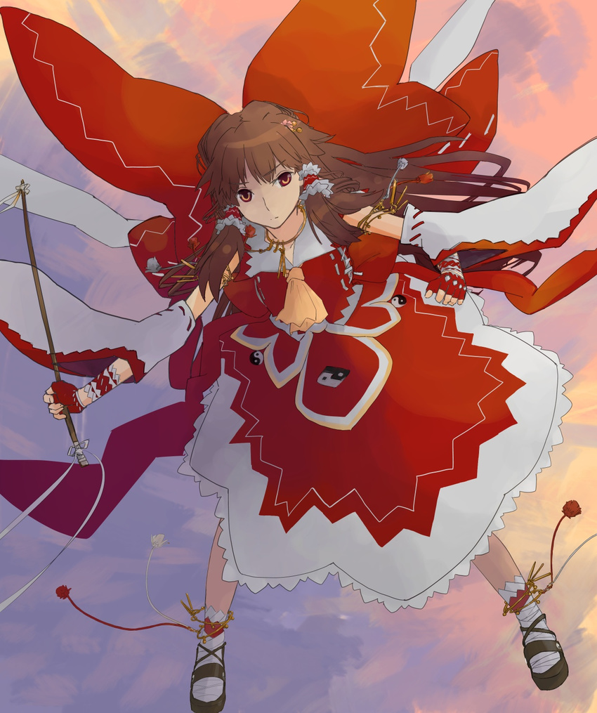 adapted_costume anklet bow brown_eyes brown_hair detached_sleeves embellished_costume fingerless_gloves flower gloves gohei hair_bow hair_flower hair_ornament hair_tubes hakurei_reimu highres jewelry large_bow long_hair necklace pinzu sky solo touhou