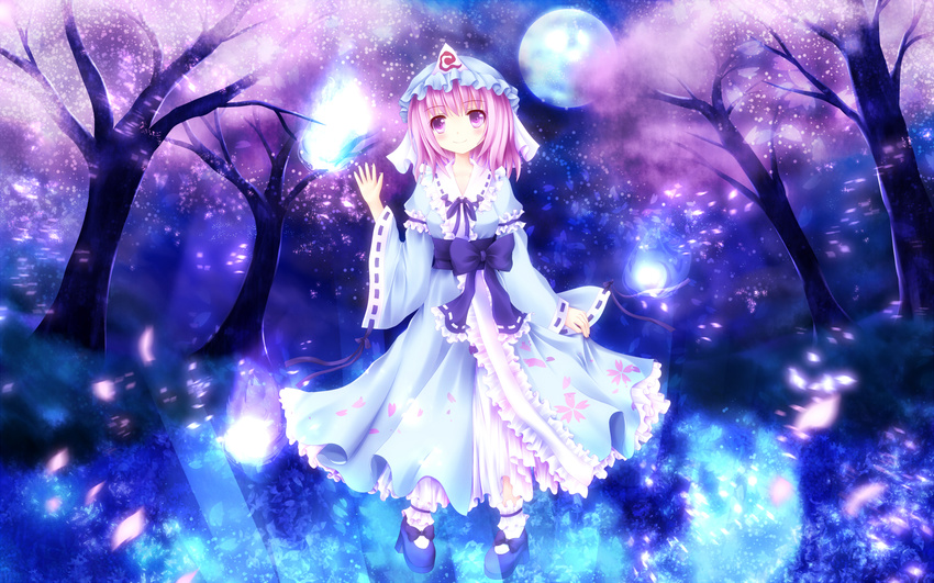 breasts cherry_blossoms floating full_moon furomaaju_(fromage) ghost hat highres hitodama japanese_clothes moon night petals pink_eyes pink_hair saigyouji_yuyuko short_hair small_breasts smile solo touhou tree triangular_headpiece