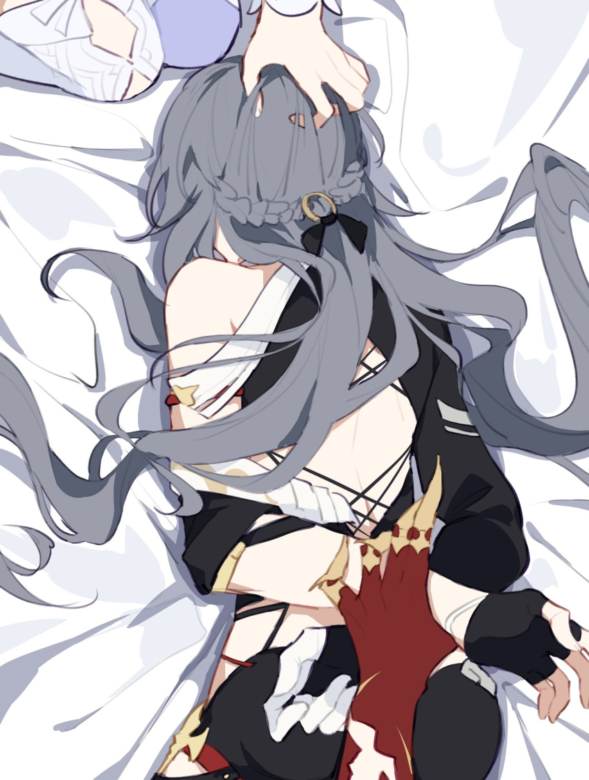 3girls arm_grab arms_behind_back asymmetrical_clothes bed black_gloves black_sleeves braid chinese_clothes chinese_commentary claws dual_persona female_pov fingerless_gloves fu_hua fu_hua_(azure_empyrea) fu_hua_(fenghuang_of_vicissitude) fu_hua_(herrscher_of_sentience) gloves grey_hair hand_on_another's_arm hand_on_another's_head haruka_(rsyaooooo) head_grab highres honkai_(series) honkai_impact_3rd long_hair lying multiple_girls pov selfcest single_bare_shoulder thighhighs white_thighhighs yuri
