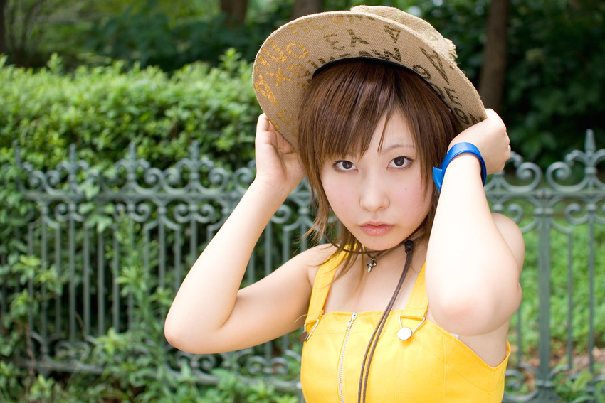 cosplay dress final_fantasy final_fantasy_viii hat photo selphie_tilmitt selphie_tilmitt_(cosplay) straw_hat yan