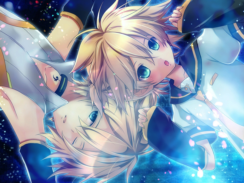 arm_warmers armpits blonde_hair blue_eyes choker dual_persona face highres kagamine_len kagamine_len_(append) looking_at_viewer male_focus multiple_boys necktie one_eye_closed popped_collar sinwa_(tamaki) vocaloid vocaloid_append