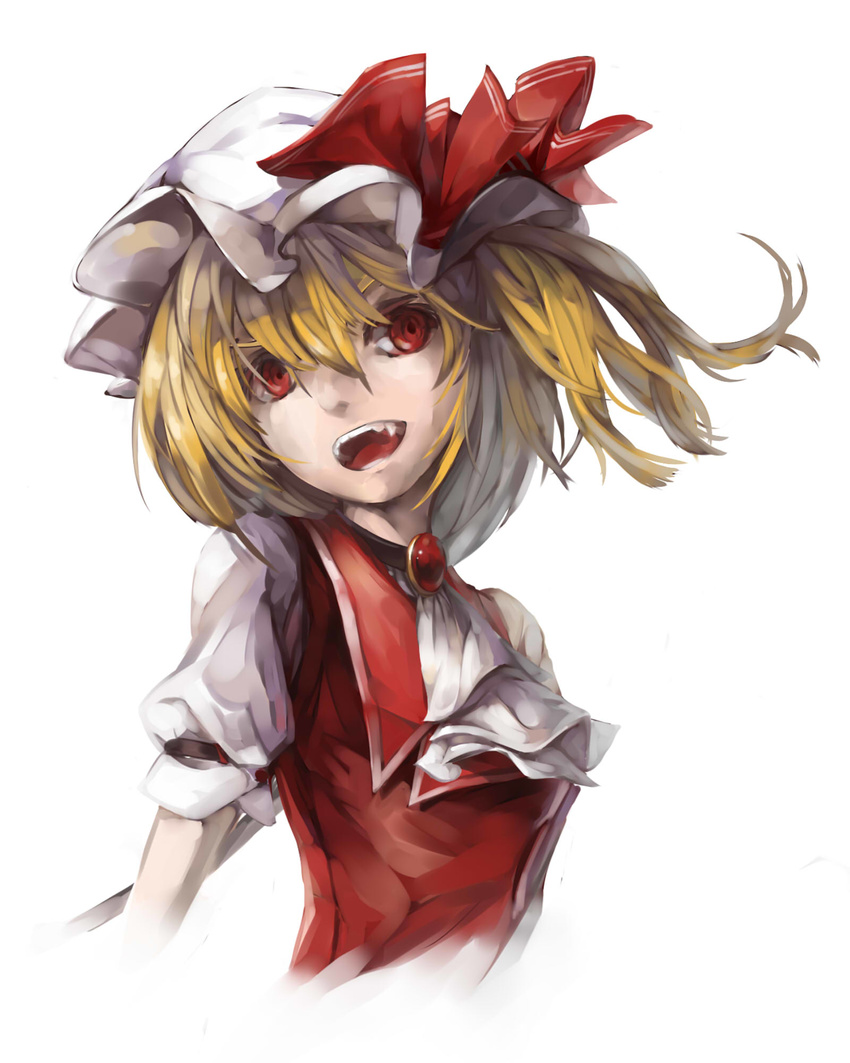 ascot blonde_hair brooch fangs flandre_scarlet hat hat_ribbon highres jewelry maz_(fanxuying) open_mouth red_eyes ribbon side_ponytail smile solo touhou upper_body