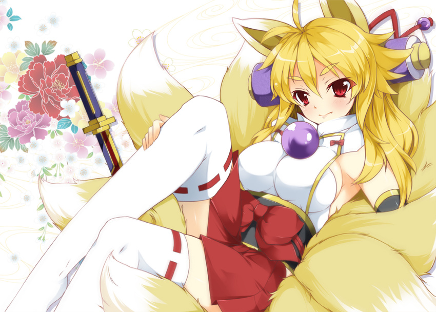 animal_ears blonde_hair breasts detached_sleeves flower fox_ears fox_tail haru_(matatabi_sanjou) izuna_(shinrabanshou) large_breasts long_hair multiple_tails red_eyes shinrabanshou sideboob solo tail thighhighs white_legwear