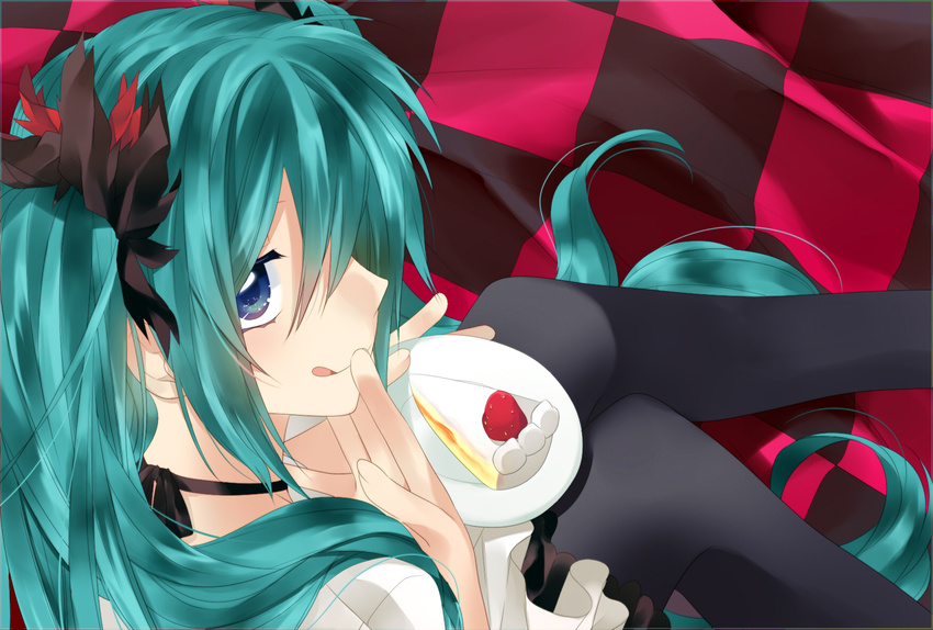 akitsuki_(akiduko) cake food hatsune_miku vocaloid world_is_mine_(vocaloid)