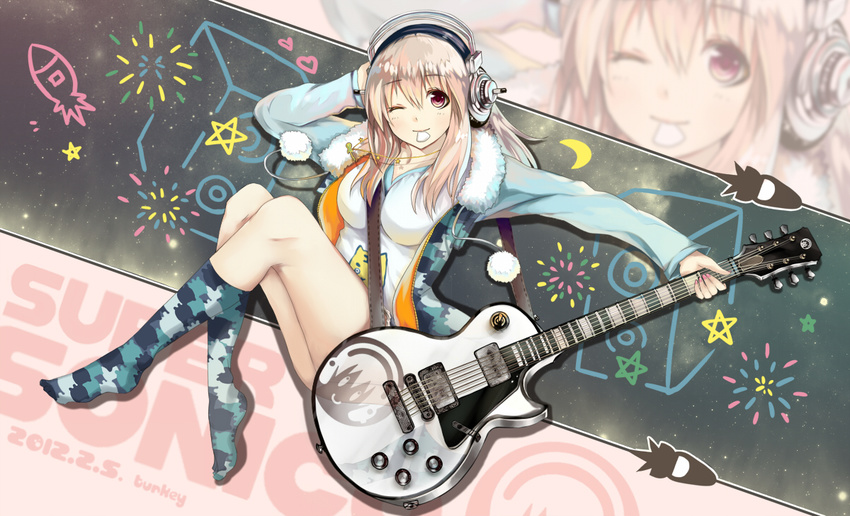 brown_eyes guitar headphones pink_hair super_soniko tagme