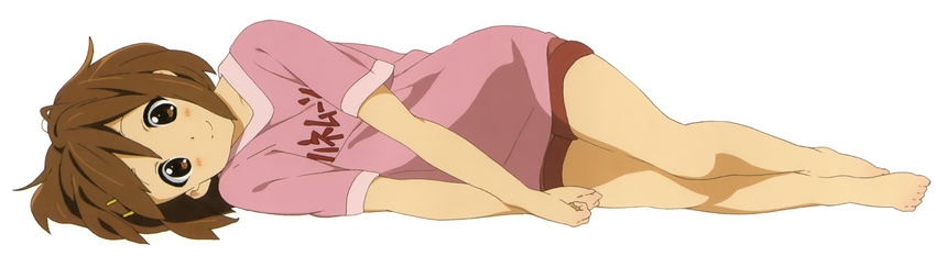 absurdres barefoot blush brown_eyes brown_hair full_body hair_ornament hairclip highres hirasawa_yui horiguchi_yukiko k-on! looking_at_viewer lying official_art on_side short_hair simple_background sitting solo toes v_arms white_background