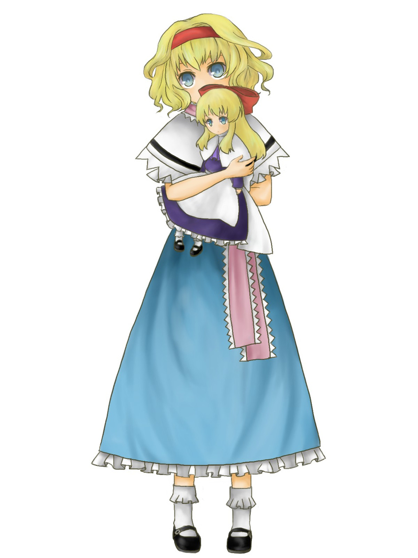 alice_margatroid apron arm_up blonde_hair blue_dress blue_eyes bobby_socks bow capelet carrying covering_mouth doll dress full_body hair_bow head_tilt headband highres huyakeru kneehighs long_hair looking_at_viewer mary_janes ribbon sash shanghai_doll shoes short_hair sidelocks simple_background socks solo standing touhou white_background white_legwear