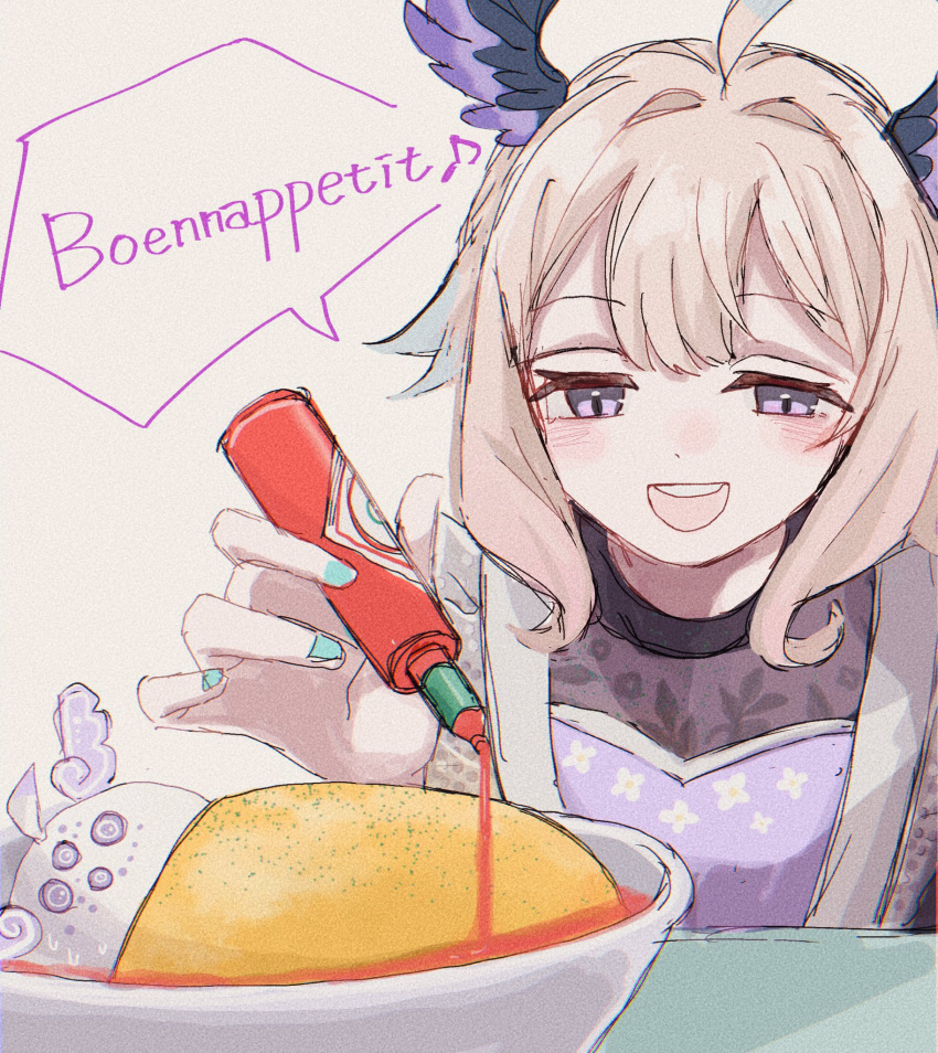 1girl ahoge aloupeep_(enna_alouette) aqua_nails blonde_hair blush commentary english_text enna_alouette food head_wings highres hot_sauce momo_(mmym_3) multicolored_hair musical_note nijisanji nijisanji_en omelet omurice open_mouth pouring pouring_onto_another purple_eyes smile speech_bubble spoken_musical_note sweat symbol-only_commentary tabasco two-tone_hair wings