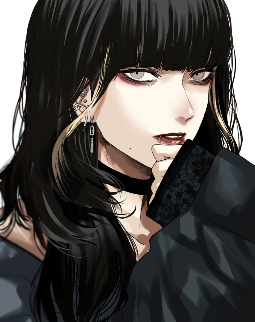 1girl black_choker black_hair black_shirt blonde_hair choker commentary ear_piercing earrings grey_eyes hand_up hashtag-only_commentary highres hoshi_san_3 jewelry lip_piercing long_hair long_sleeves looking_at_viewer mole mole_on_cheek multicolored_hair original parted_lips piercing shirt simple_background sleeves_past_wrists solo streaked_hair upper_body white_background