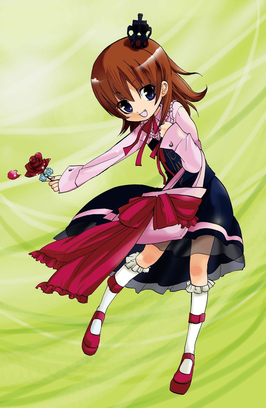 blue_eyes brown_hair crown fang flower hat highres natsumi_kei rose short_hair solo umineko_no_naku_koro_ni ushiromiya_maria