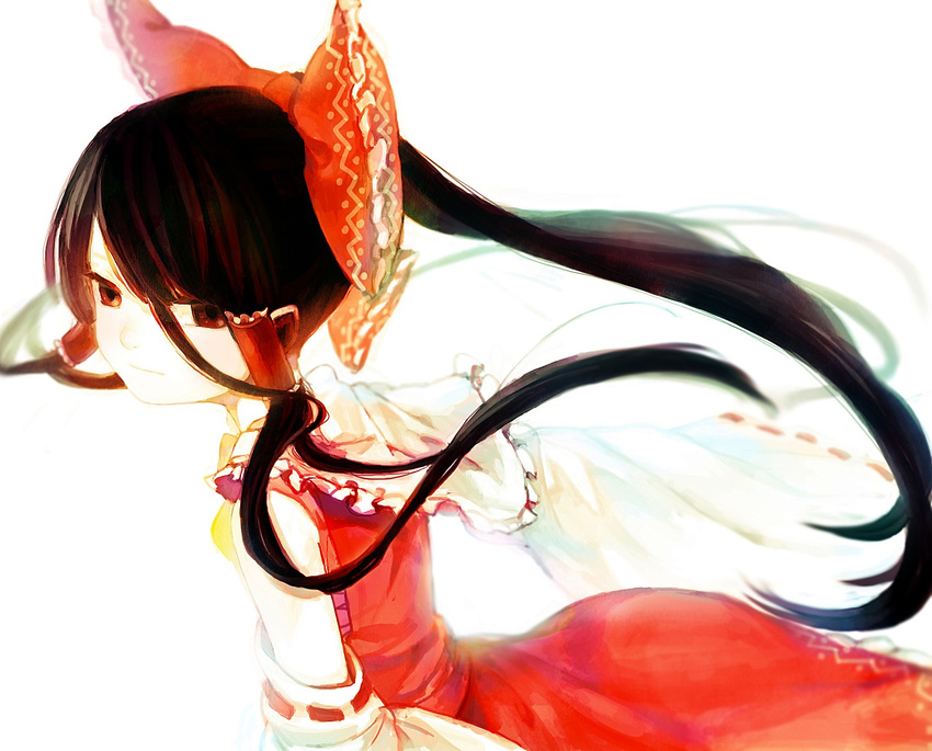 black_hair bow detached_sleeves hair_bow hair_tubes hakurei_reimu highres long_hair okari red_eyes simple_background solo touhou