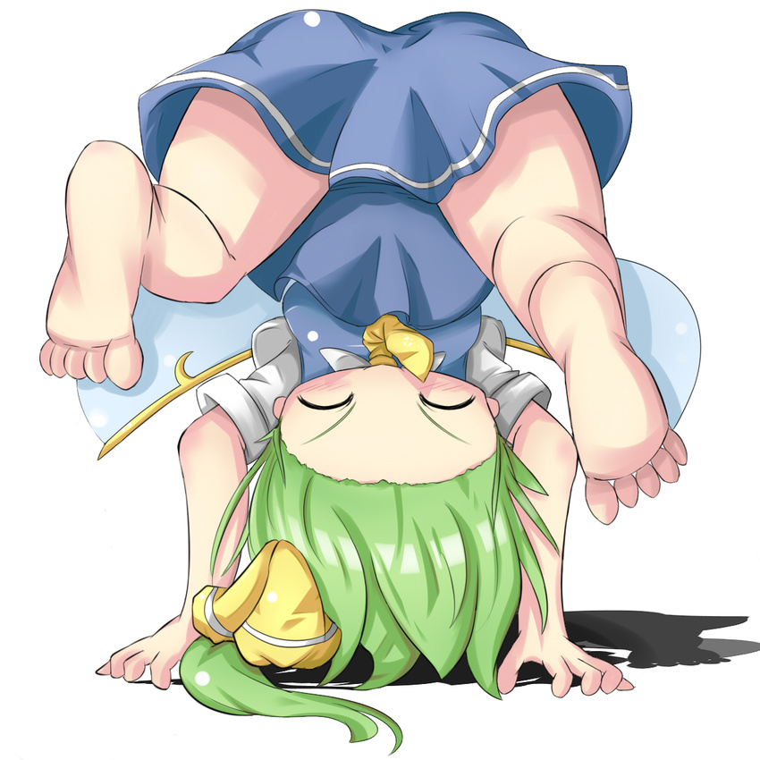 barefoot bow closed_eyes daiyousei dress fairy_wings green_hair hair_bow handstand highres kikurage_(sugi222) side_ponytail solo touhou upside-down wings