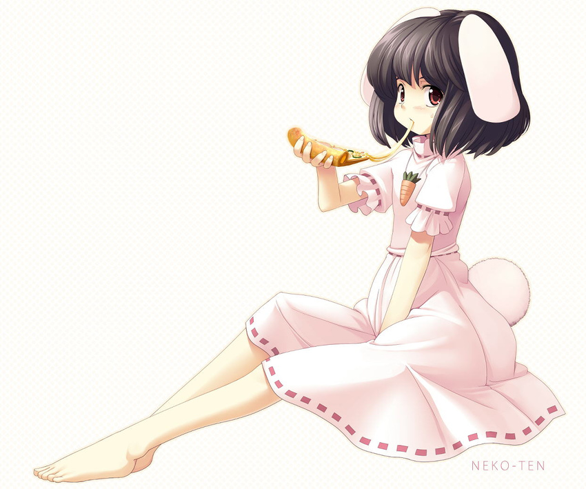 animal_ears barefoot big_hair black_hair bunny_ears bunny_tail eating feet food fujishiro_touma holding_pizza inaba_tewi jpeg_artifacts pizza red_eyes short_hair sitting solo tail touhou